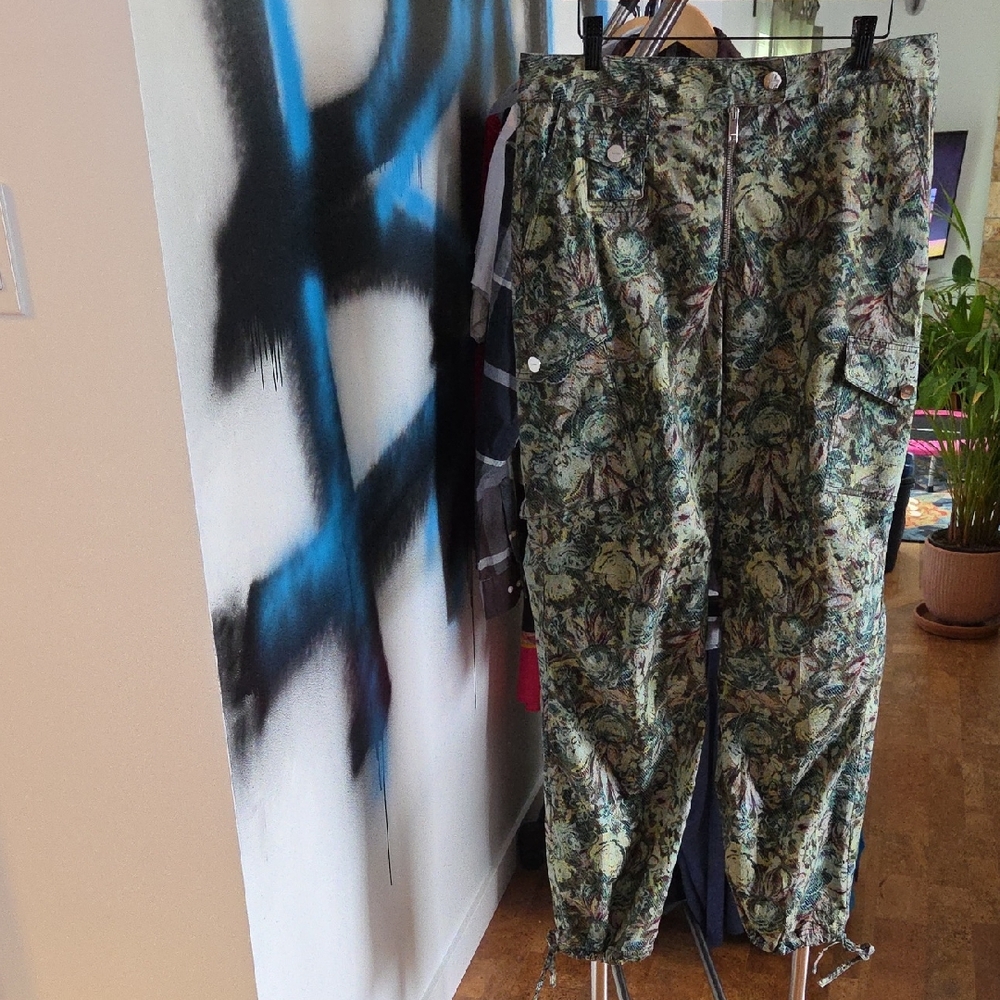 Ganni Green Floral Womens Cargo Pants Reg. $815